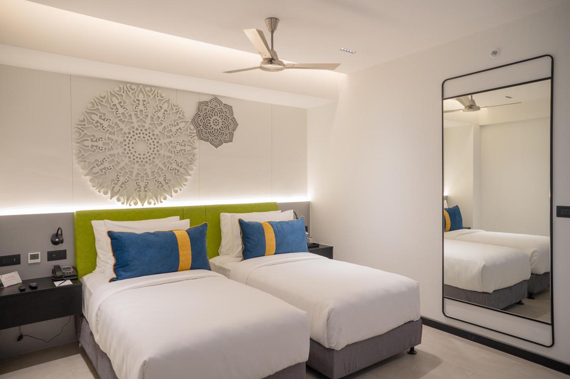Zibe Luxe Kakinada By Grt Hotels Bagian luar foto